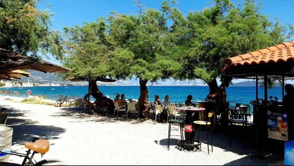 Apartment 2Min Walk To The Beach , Large Seaview Terraces 2 Apts, Bbq, Parking Kastela Croatia