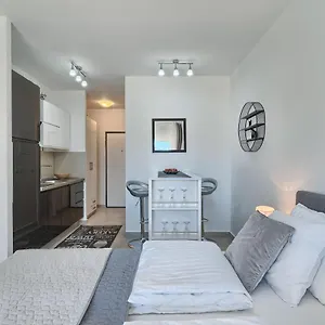 Modern With Sea View 150 Meters To Apartment